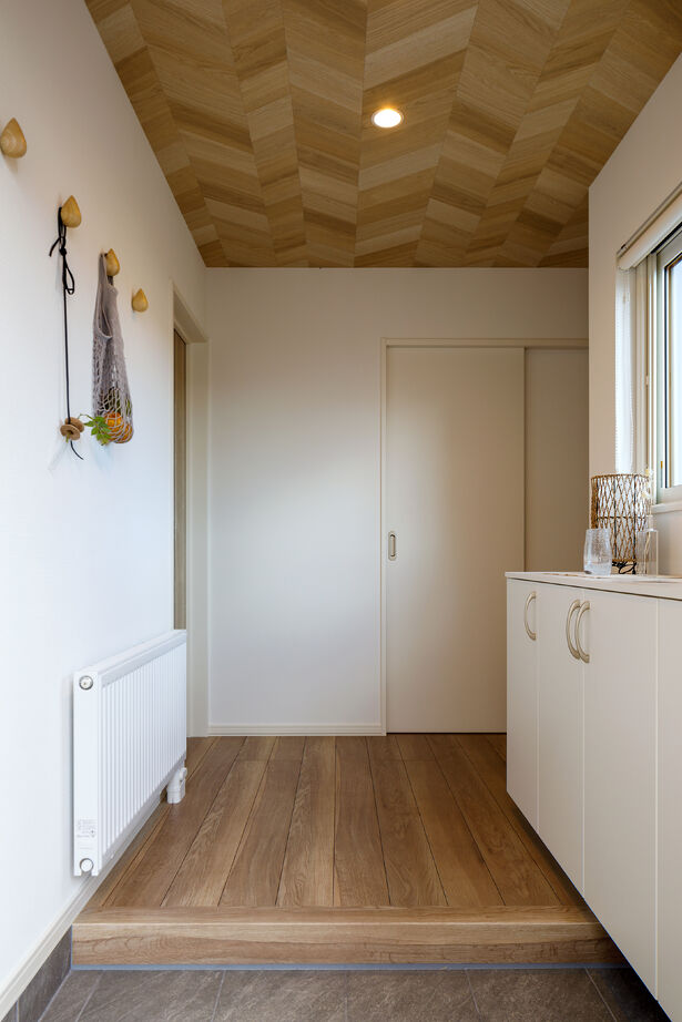 ホーム企画センター 【札幌市/北欧】白と木目が織り成す、心地良いカフェ風の住まいの建築実例画像8