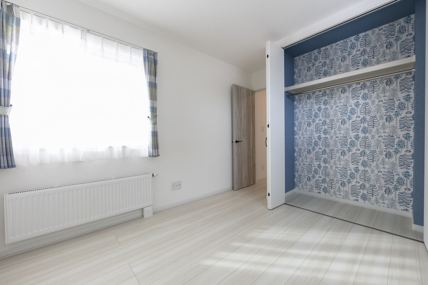 ホーム企画センター 【札幌市】北欧モダンインテリアが映える彩色豊かな暮らしの建築実例画像8