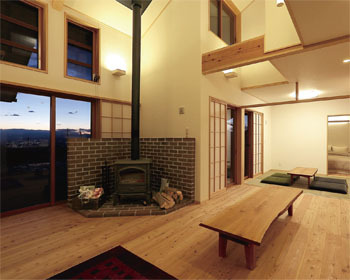 Toiro　四季の住まい 無垢１００％の温もりの中で 心から寛げる日々を暮らすの建築実例画像1