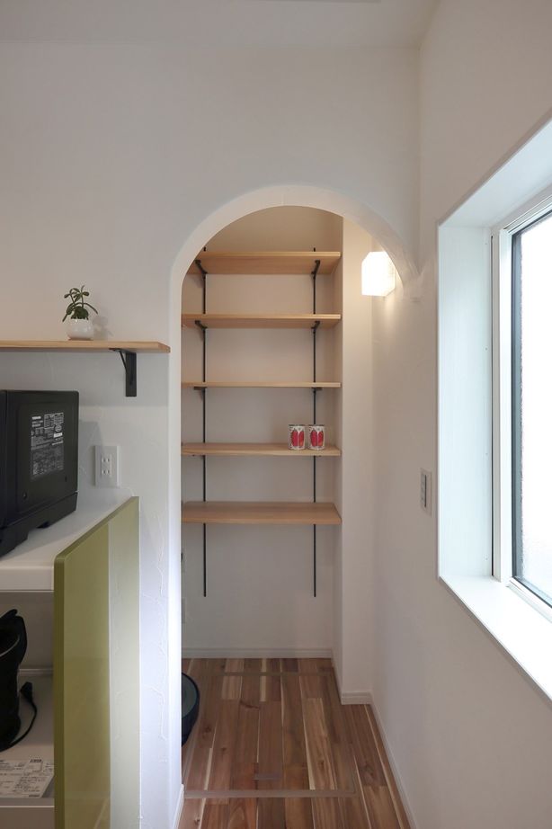 Toiro　四季の住まい 【デザイン/自然素材/2階建て】漆喰や無垢の床で上質な「ナチュラルテイストの家」の建築実例画像6