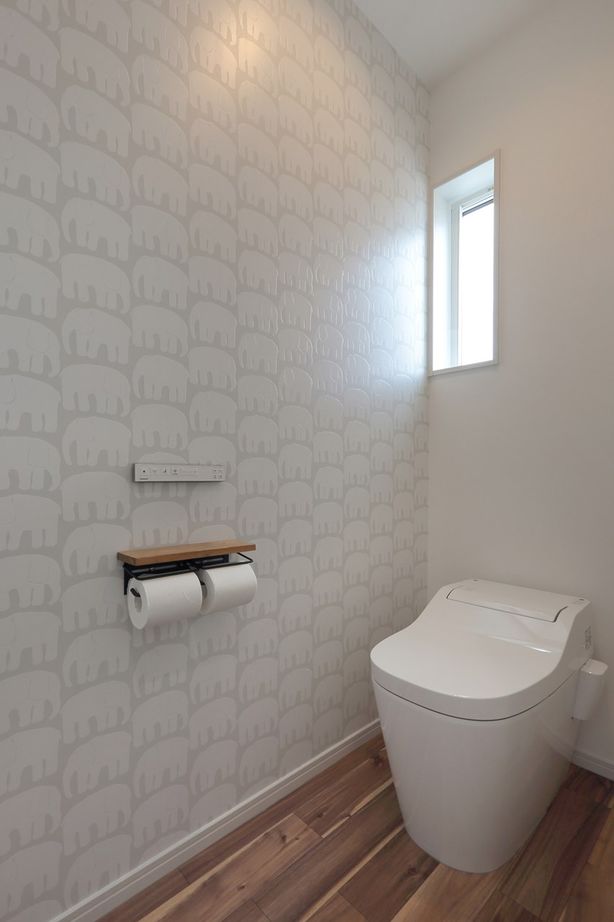 Toiro　四季の住まい 【デザイン/自然素材/2階建て】漆喰や無垢の床で上質な「ナチュラルテイストの家」の建築実例画像10