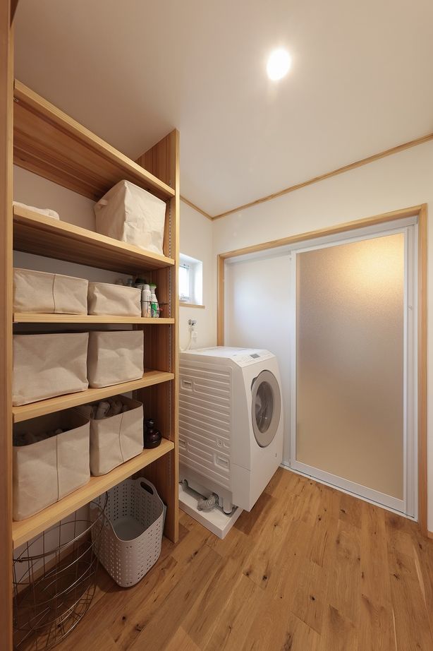 Toiro　四季の住まい 【子育て/2階建て】無垢の木と漆喰。思い描いた理想の住まいをカタチにした自然素材の家の建築実例画像8