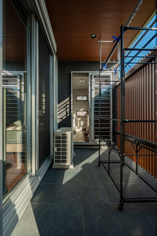 アイ-ウッド 【平屋／猫と暮らす／和室】愛猫と共に暮らす、実家の床柱と欄間を再利用したこだわりの平屋の建築実例画像9