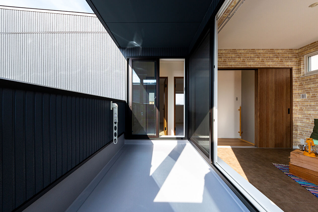 ハウススマイリー 【2つのワークスペース／遊べるフリールーム】こだわった分だけ、癒しとやすらぎをくれる家の建築実例画像6