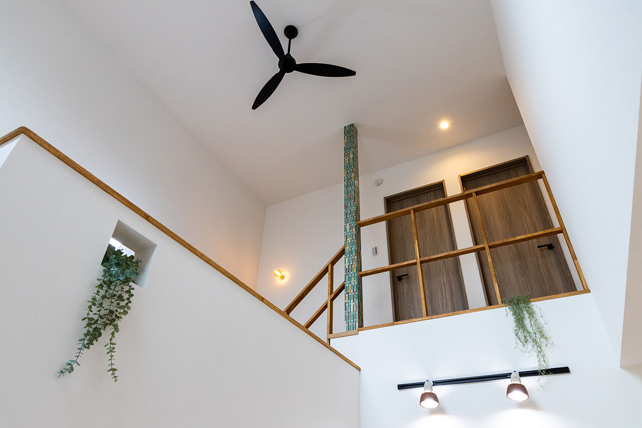 ハウススマイリー 【スキップフロア／キッズスペース／吹抜け】どんどん増える、家族の想い出…。ギャラリースペースのある家の建築実例画像9