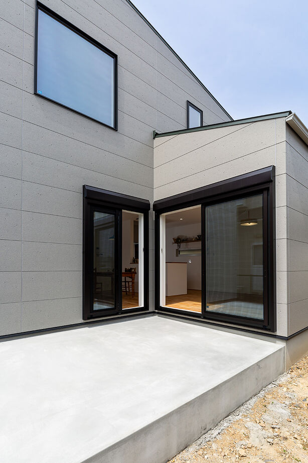 ハウススマイリー 【スキップフロア／キッズスペース／吹抜け】どんどん増える、家族の想い出…。ギャラリースペースのある家の建築実例画像10