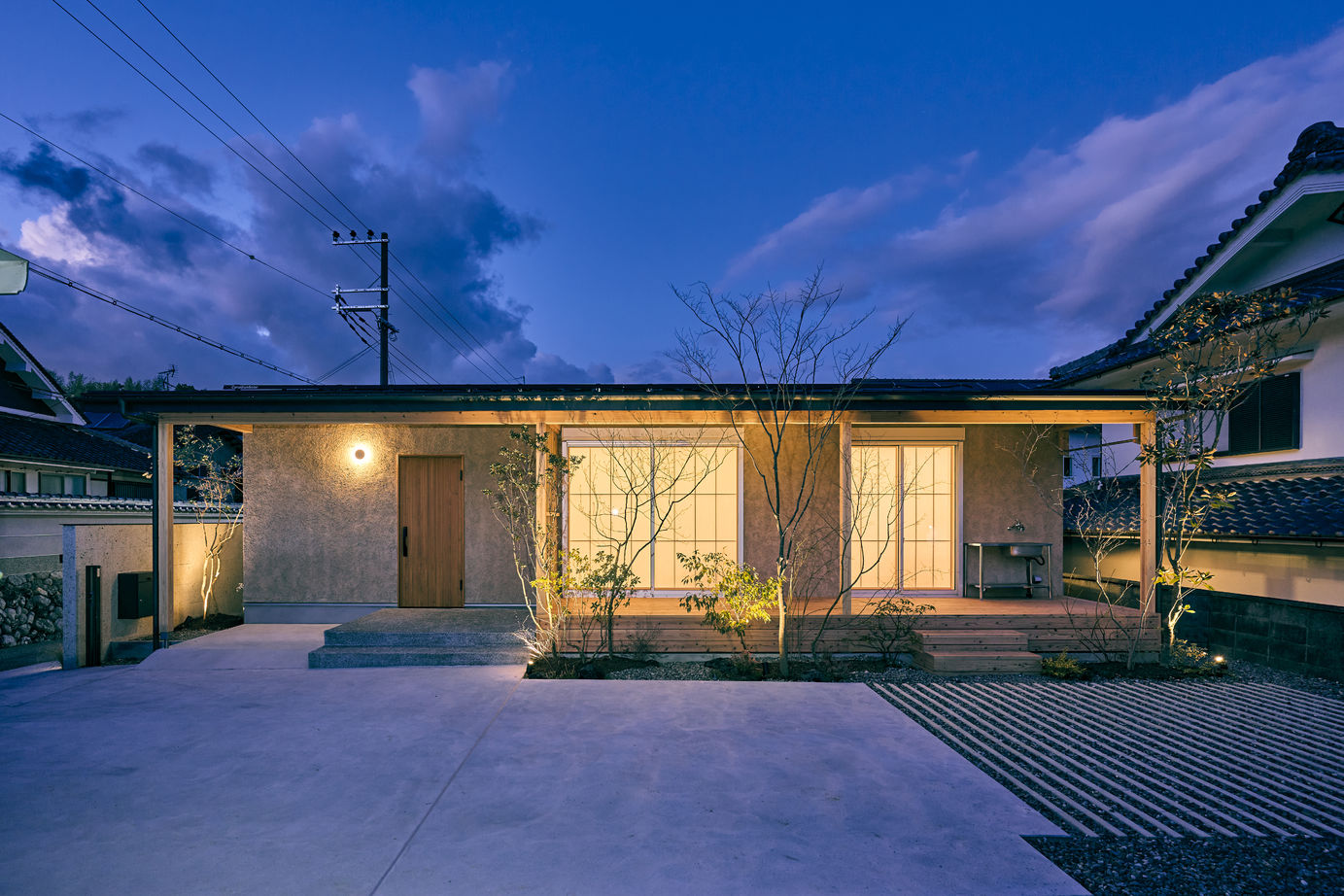 KEN建築工房 【大阪府富田林市/平屋/3000万円台】何気ない毎日を特別にする家の内外が大らかに繋がる平屋の建築実例画像2