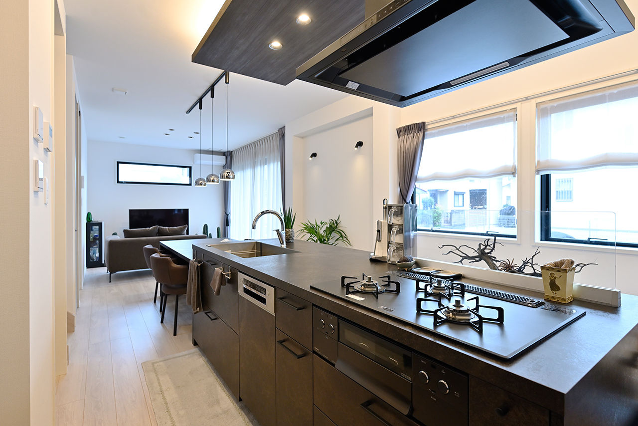 クレバリーホーム立川店／デザイノ 【3000万円～3499万円／二世帯住宅／間取図有】スムーズに暮らせる回遊動線。上質でホテルライクな暮らしの建築実例画像4