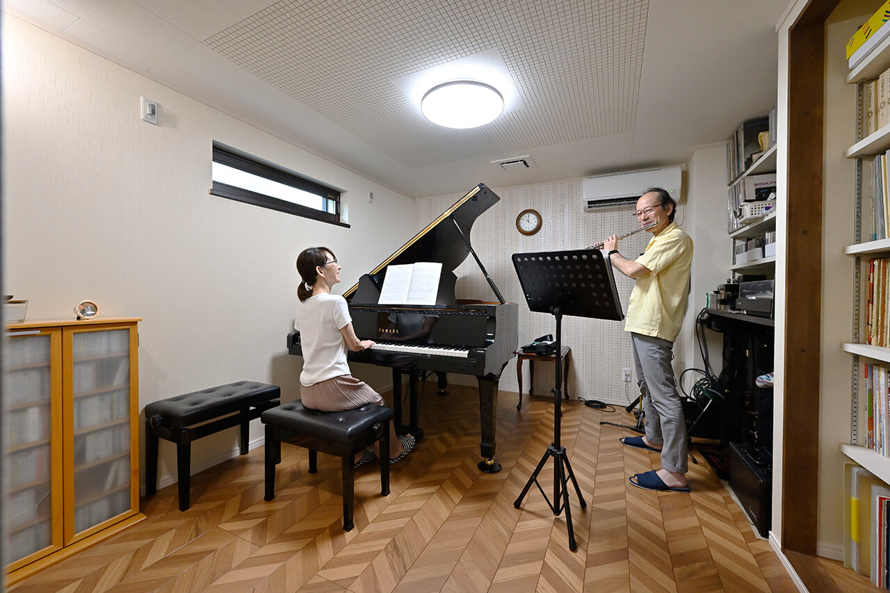 クレバリーホーム立川店／デザイノ 【3500万円～3999万円／防音室／間取図有】音楽一家ならではの音楽室が魅力！完全分離型の二世帯住宅の建築実例画像2