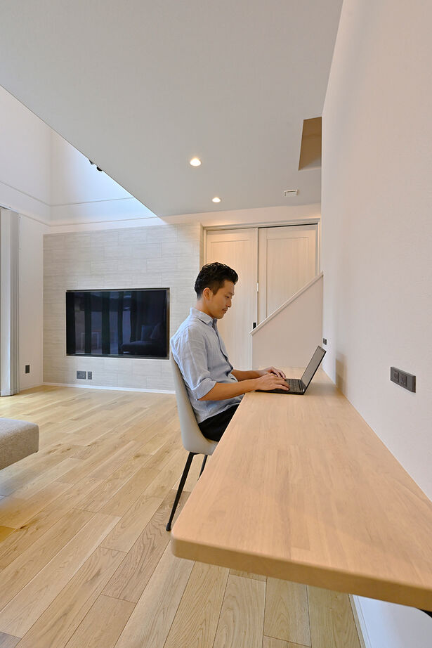 クレバリーホーム立川店／デザイノ 【2500万円～2999万円／吹抜け／間取図有】明るく開放的なLDK。HEAT20のG2レベルの高い断熱性で年中快適の建築実例画像6