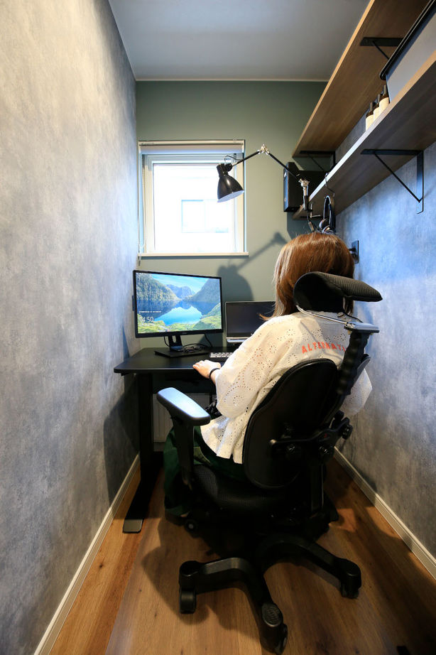 住まいのクワザワ 【3階建て/音楽室/防音/書斎】心おきなく趣味の音楽を楽しめる家に  理想と憧れを実現した3階建ての住まいの建築実例画像9