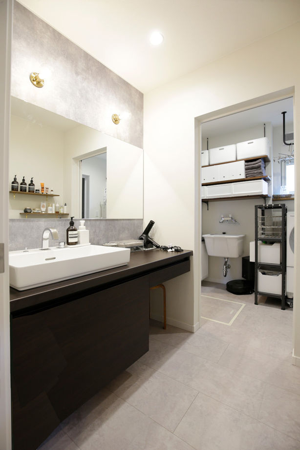 住まいのクワザワ 【ビンテージ/アウトドア】家族や仲間と共に生活を楽しむ、ベース(基地)のようなワクワク感のある家の建築実例画像9