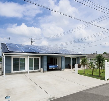 オークヴィルホームズ 【つくば市/4DK/31.25坪】愛車を眺めて一日が始まる　家の中心にガレージがある車屋の暮らしの建築実例画像6