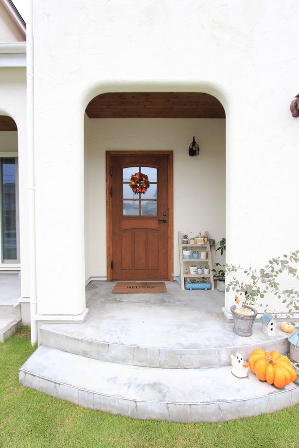 オークヴィルホームズ 【館林市/５LDK/45.12坪】フレンチStyle ドーマー屋根×サンカク屋根の南フランステイストな可愛い外観の建築実例画像4