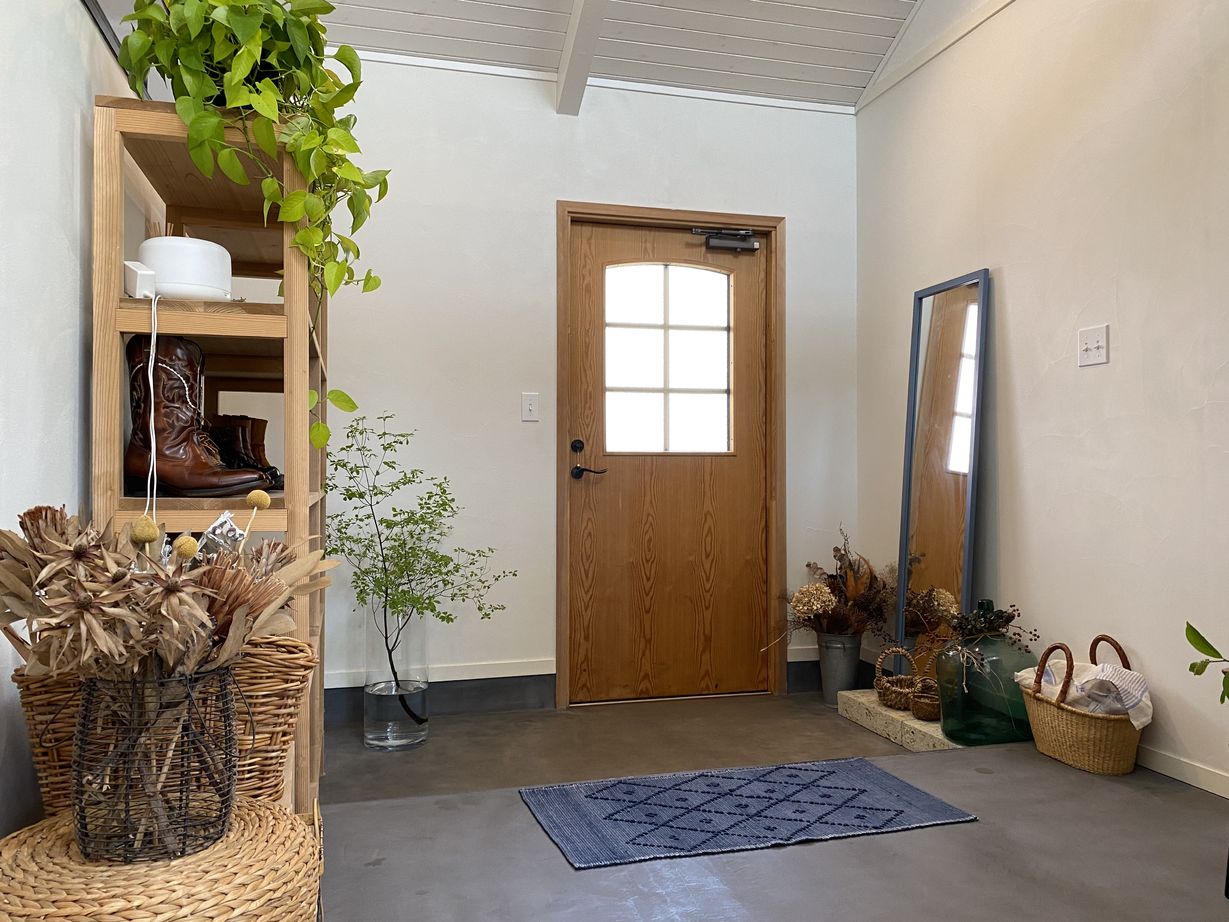 オークヴィルホームズ 【古河市/2LDK/27.50坪】木×モルタル×ステンレスの異素材との調和。洋×和ミックスインテリアの暮らし。の建築実例画像4