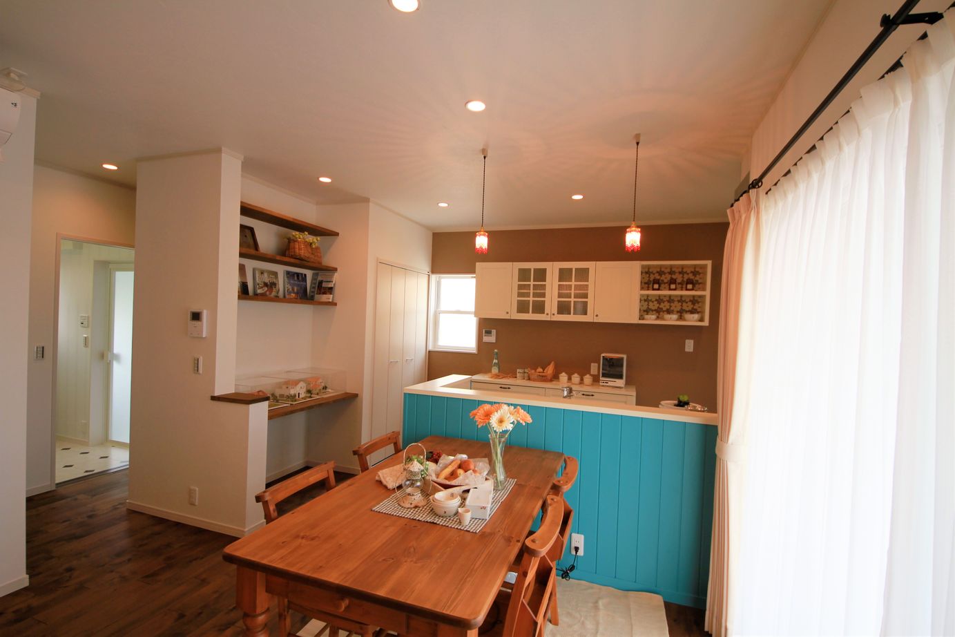 アリスト ナチュラルテイストのかわいい平屋の建築実例画像2