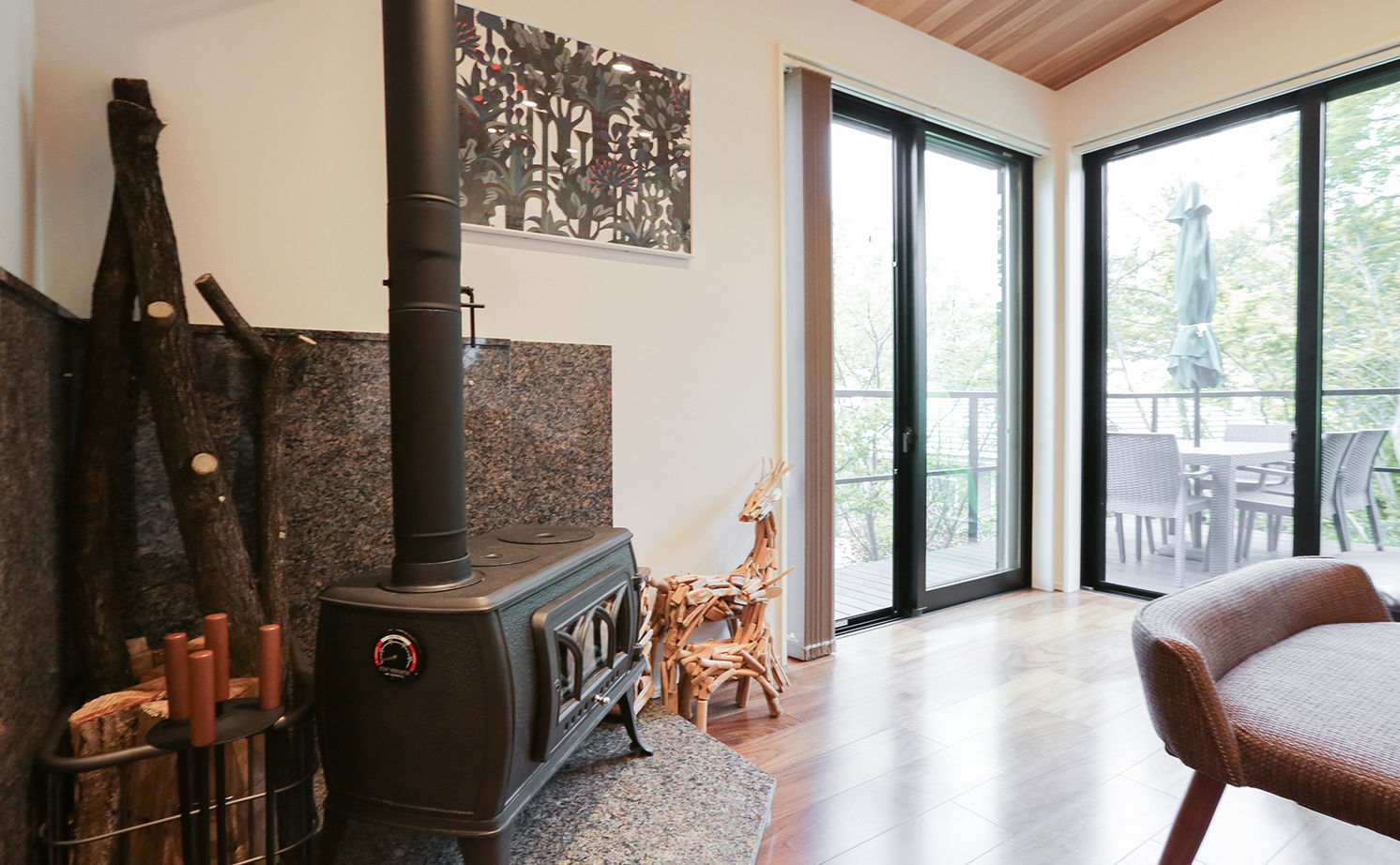 AREX/アーレックス 【1000万円/平屋/絶景リゾート/30坪台/間取り図】ウッドデッキ・薪ストーブ・露天風呂のあるこだわりの平屋の建築実例画像5