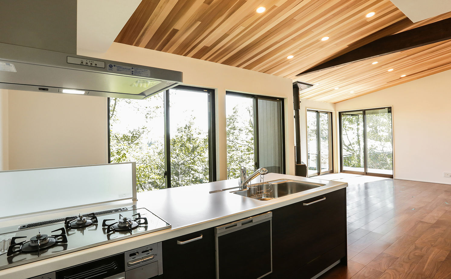 AREX/アーレックス 【1000万円/平屋/絶景リゾート/30坪台/間取り図】ウッドデッキ・薪ストーブ・露天風呂のあるこだわりの平屋の建築実例画像15