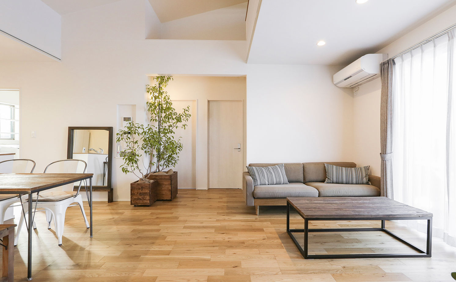 AREX/アーレックス 【1000万円台/平屋/20坪台/間取り図】空間を活かしたコンパクト設計のデザイナーズ住宅/1500万円以内の平屋の建築実例画像2