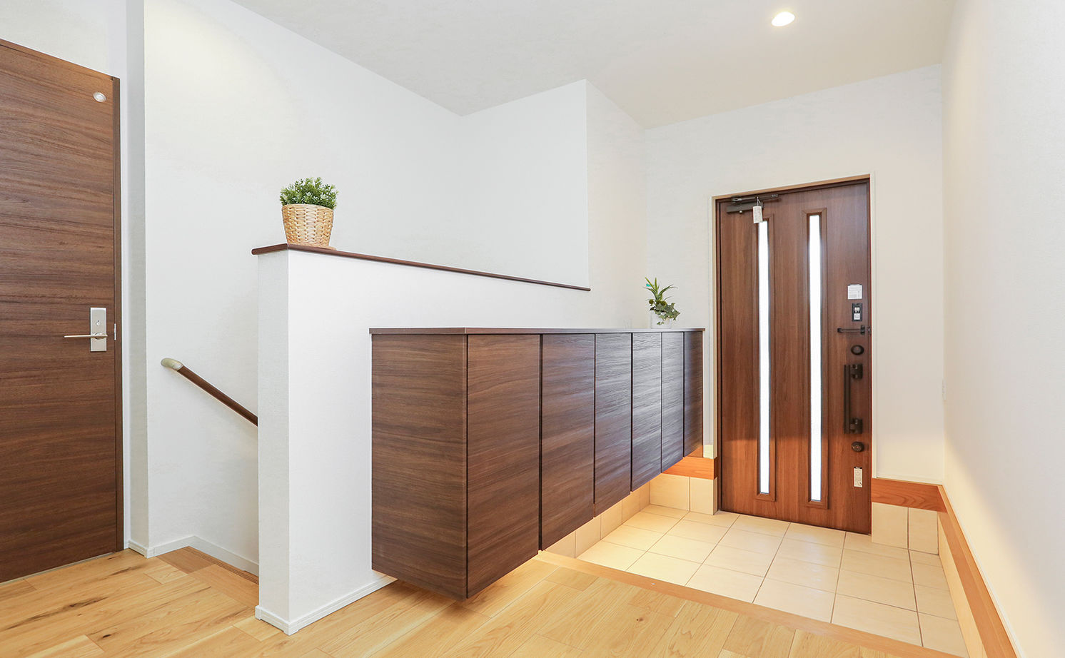 AREX/アーレックス 【1000万円台/平屋/4LDK/間取り図】傾斜地の特性も活かし、自然に囲まれて暮らすスキップフロアのある平屋の建築実例画像8