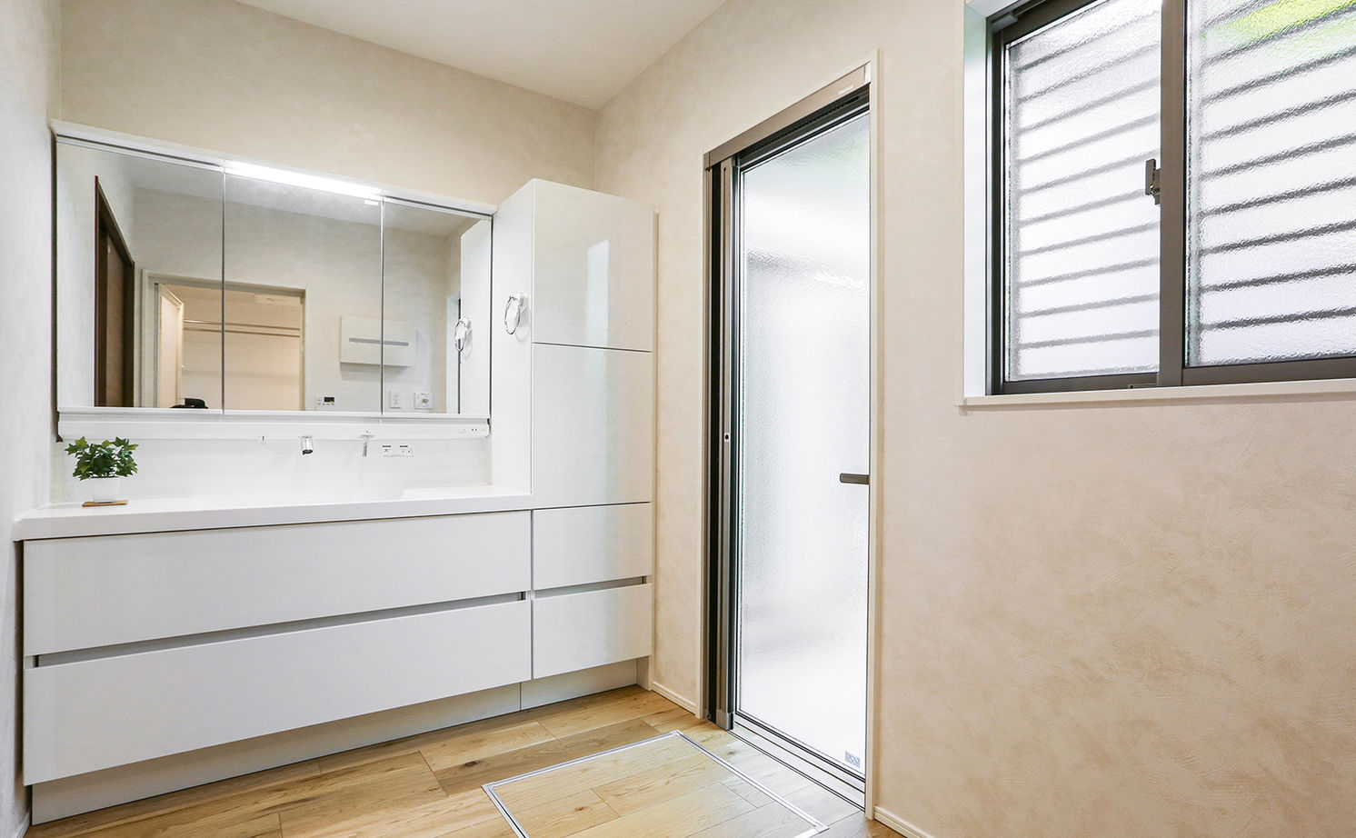 AREX/アーレックス 【1000万円台/平屋/4LDK/間取り図】傾斜地の特性も活かし、自然に囲まれて暮らすスキップフロアのある平屋の建築実例画像13