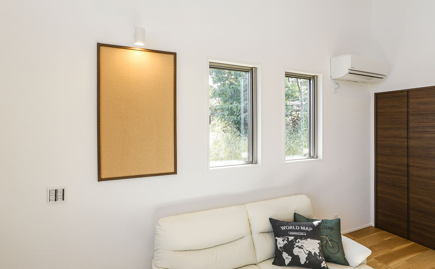 AREX/アーレックス 【1000万円台/平屋/4LDK/間取り図】傾斜地の特性も活かし、自然に囲まれて暮らすスキップフロアのある平屋の建築実例画像15