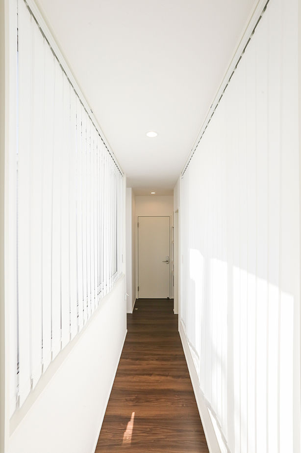 AREX/アーレックス 【3000万円台/中庭テラス×コの字】全方向から美しい外観デザイン。光と緑を感じる白亜のコートハウスの建築実例画像8