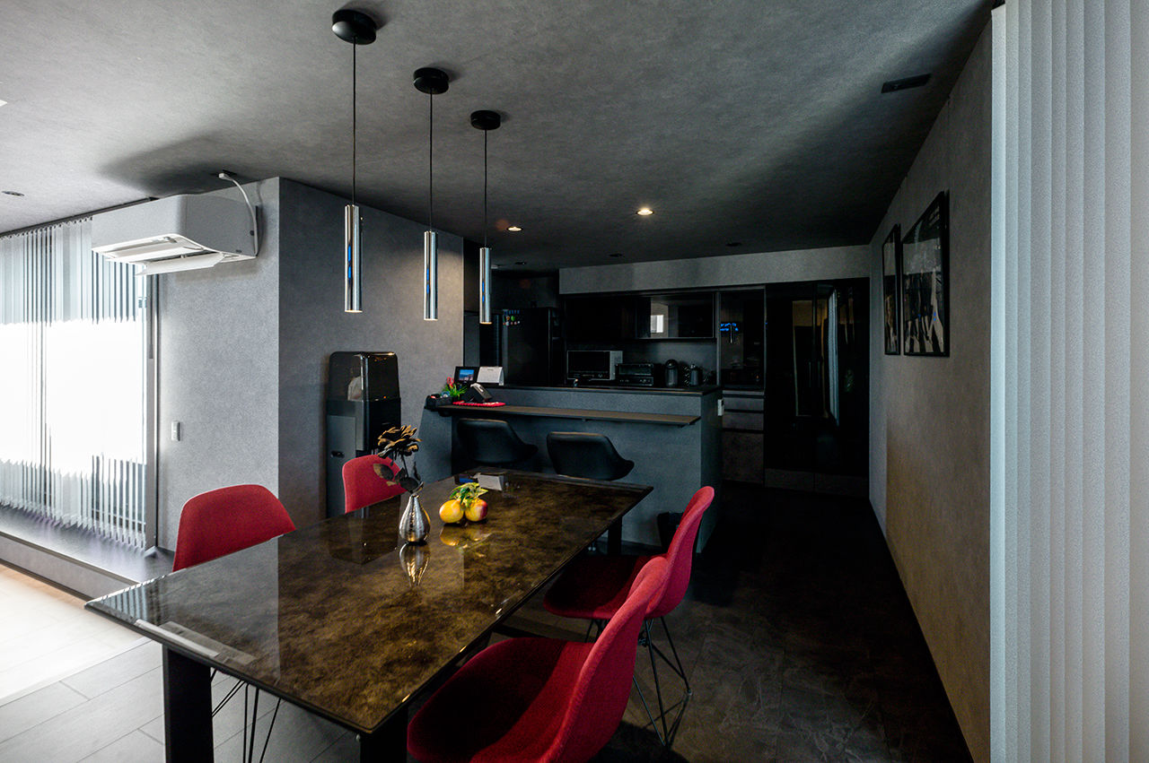 AREX/アーレックス 【ガレージハウス×3000万円台】2カ所にガレージを設けたアーバンスタイルの外観。2階リビングの2.5階建ての建築実例画像3