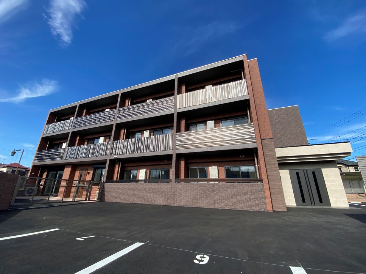 朝日建設｜賃貸併用の建築実例画像