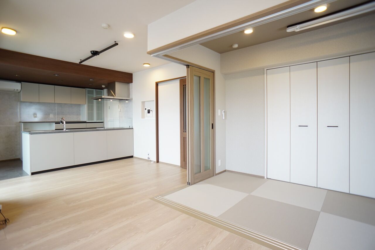 朝日建設｜賃貸併用 【賃貸併用/RC造/高気密・高断熱/高耐久】見学会などで得た情報をフル活用。オーナーも入居者も満足の家にの建築実例画像2