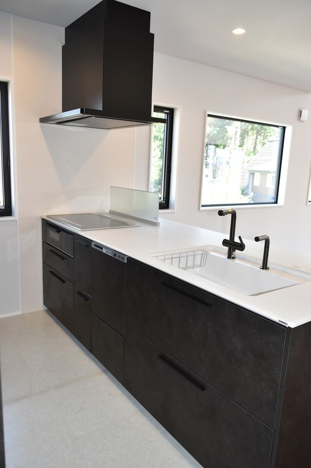 アコルデ 【平塚市｜43坪台｜3500～3999万円】眺望の良さを活かした憩いのテラスがある住まいの建築実例画像8