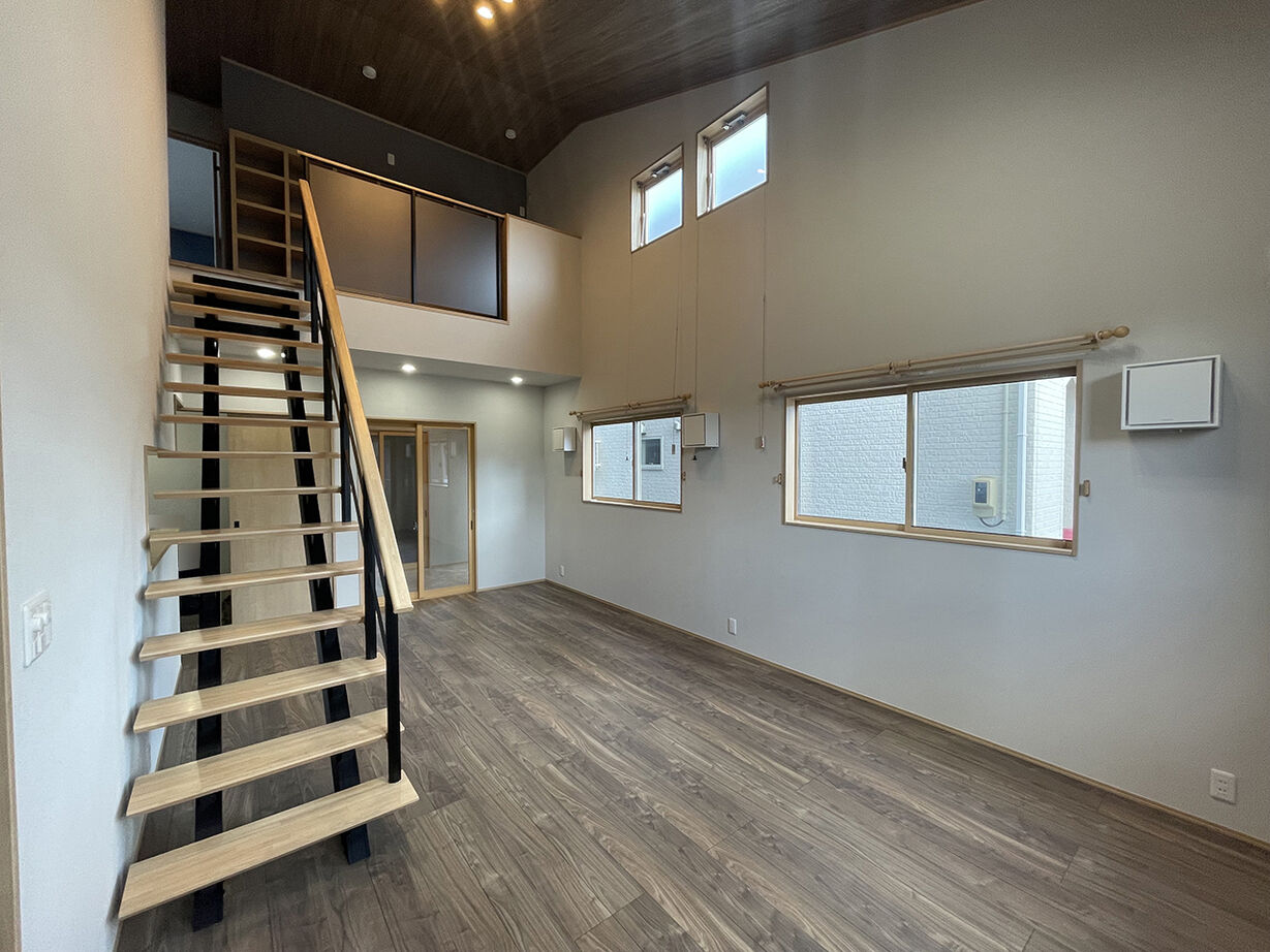 ハウス21（いわき・北茨城） 【いわき／2000万円台／耐震／サンルーム／吹き抜け】ワンフロアで暮らしが完結する平屋風の家（間取り有）の建築実例画像2