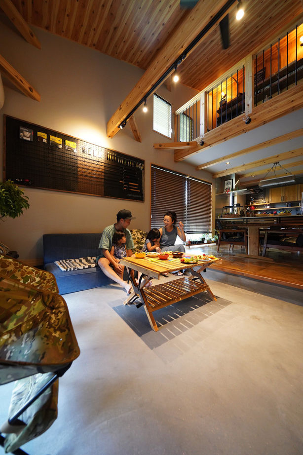 KITPLUS 【平屋＋α】おうちにいながら仕事も遊びも全力で！ワーケーションスタイルで暮らせる開放感あふれる住まいの建築実例画像