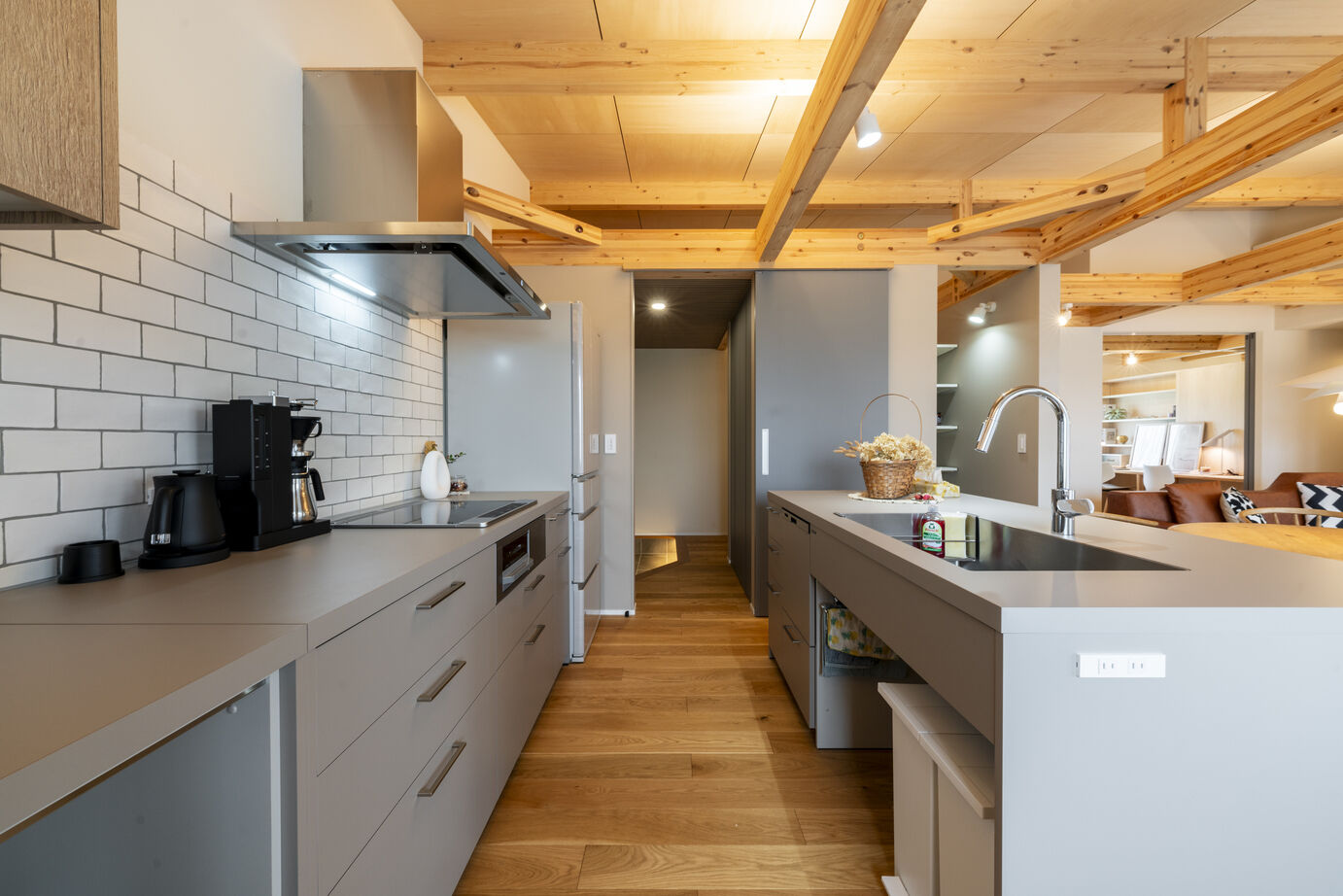 KITPLUS 【平屋3LDK】2WAY動線で叶える、理想の平屋暮らしの建築実例画像4