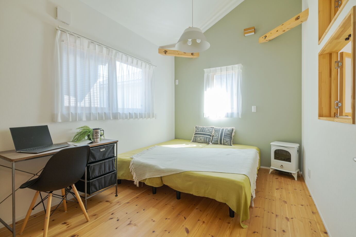 KITPLUS 【スキップフロア＋吹抜け】2階建てのプライベート感のいいとこどりのB-CRAFTの建築実例画像10