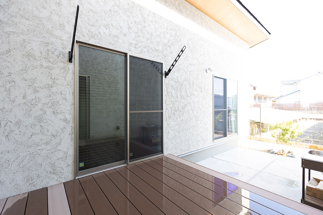 ORIBE 【2000万円台/30坪台/平屋/間取り図有】中庭を囲むコの字型。C値0.33と高気密な一級建築士デザインの平屋の建築実例画像4