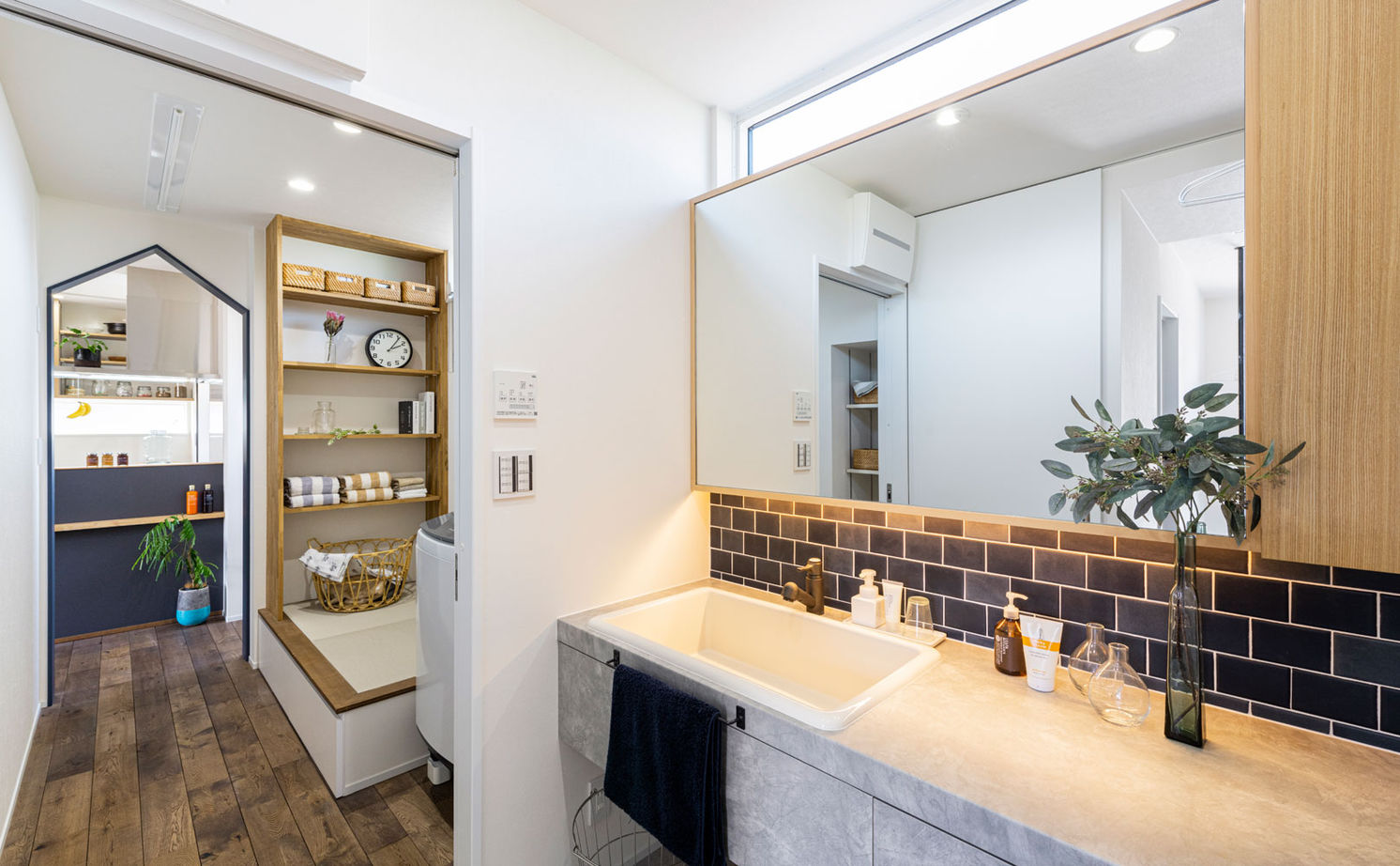 グランハウス 一級建築士事務所 【2000万円台/30坪台/間取り図】インダストリアル×鉄骨階段のアートな棚。常識を覆す仕掛けがカッコいい！の建築実例画像4