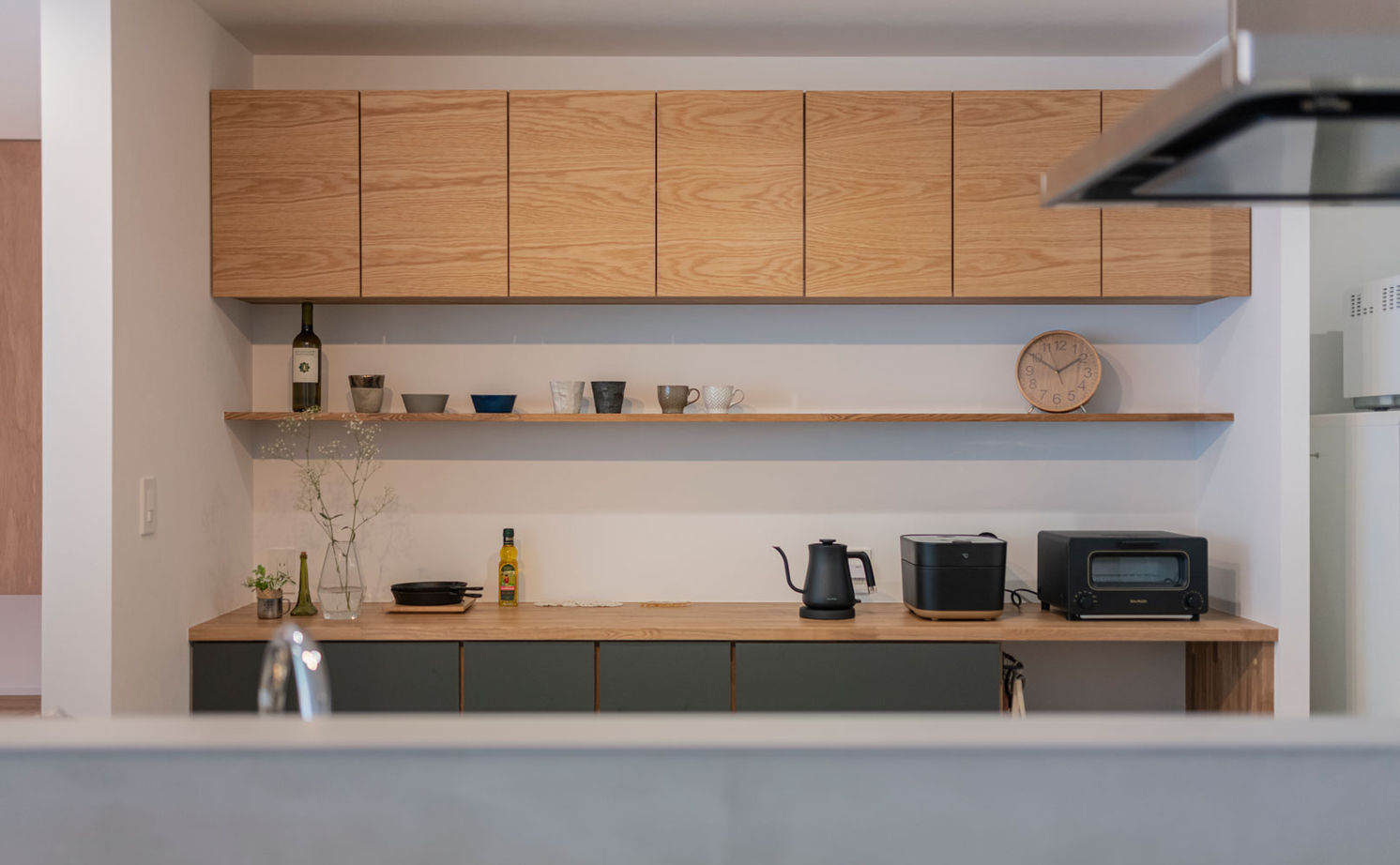 グランハウス 一級建築士事務所 【2000万円台/平屋/4LDK/間取り図】バイクガレージ・ロフトの２つの秘密基地と庭にBBQテラスのある平屋の建築実例画像7