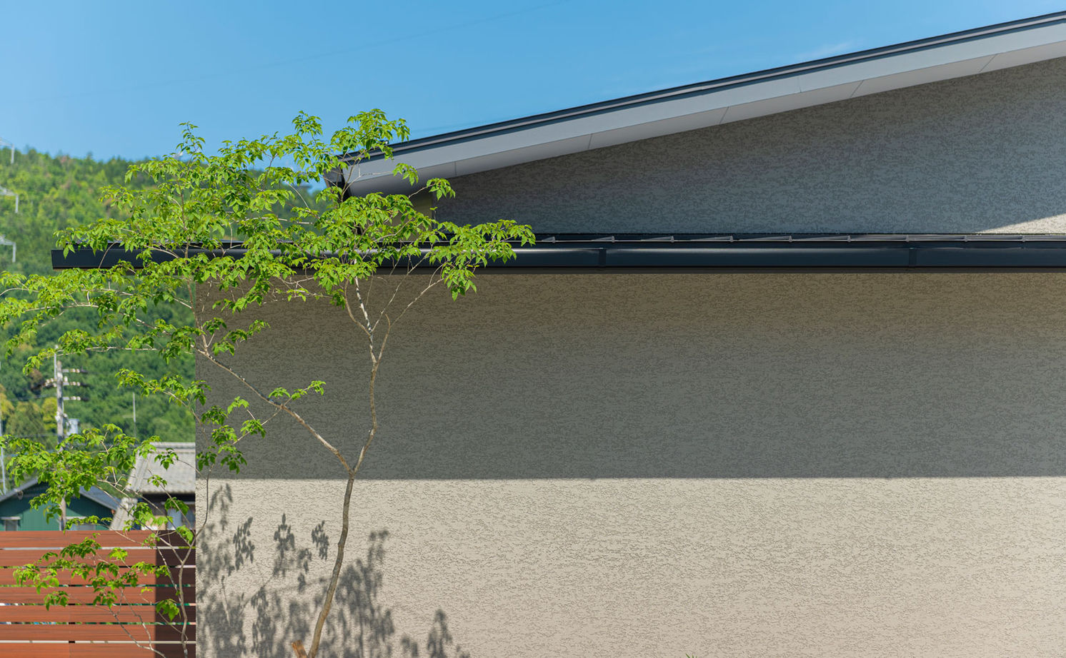 グランハウス 一級建築士事務所 【2000万円台/平屋/4LDK/間取り図】バイクガレージ・ロフトの２つの秘密基地と庭にBBQテラスのある平屋の建築実例画像17