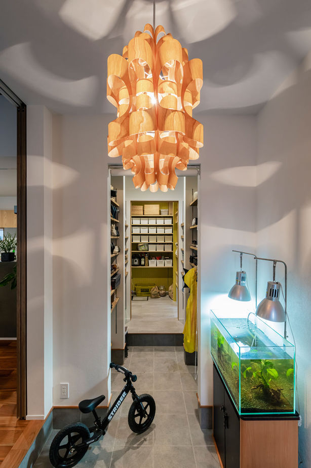 グランハウス 一級建築士事務所 【2000万円台/平屋/30坪台/3LDK/間取り図】自然を感じられる平屋で時間を満喫！室内は中庭や絵が映える空間の建築実例画像6