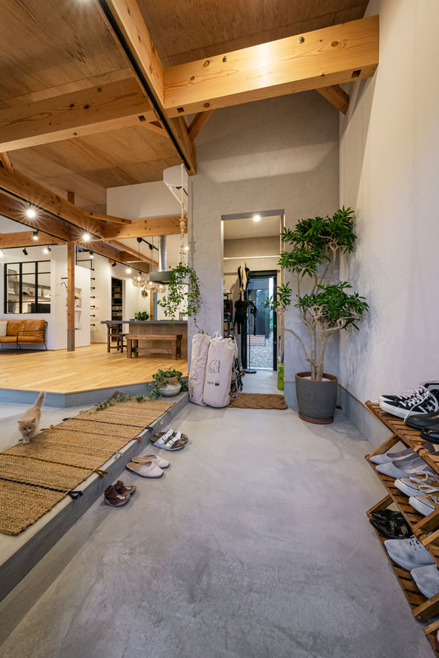 グランハウス 一級建築士事務所 【2000万円台×平屋×薪ストーブ×コの字キッチン/間取り図有】コテージのように自然を感じるコの字の平屋の建築実例画像5