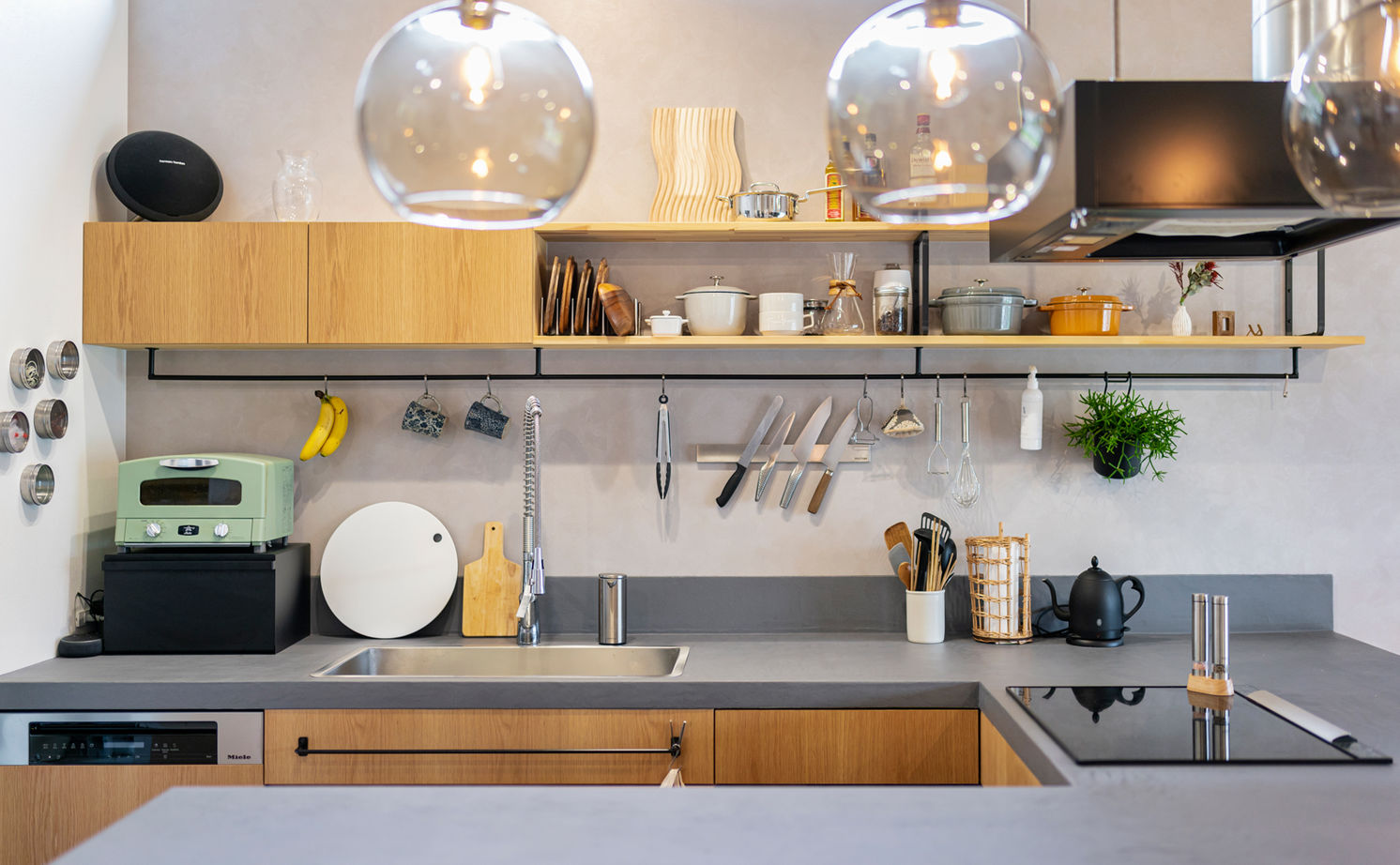 グランハウス 一級建築士事務所 【2000万円台×平屋×薪ストーブ×コの字キッチン/間取り図有】コテージのように自然を感じるコの字の平屋の建築実例画像9