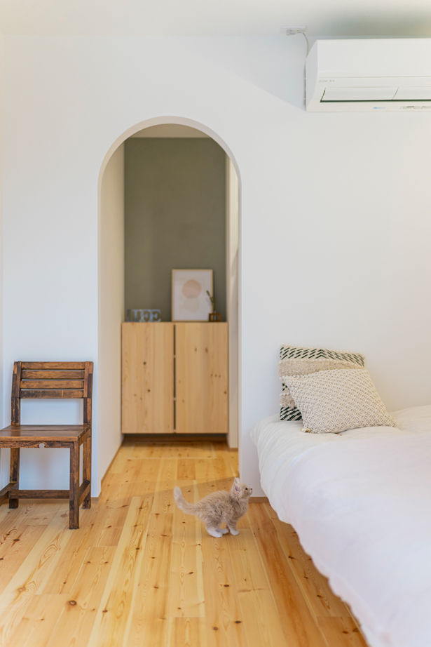 グランハウス 一級建築士事務所 【2000万円台×平屋×薪ストーブ×コの字キッチン/間取り図有】コテージのように自然を感じるコの字の平屋の建築実例画像11