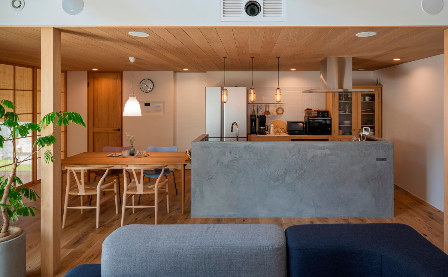 グランハウス 一級建築士事務所 【ビルトインガレージ/駐車2台可/間取り図】薪ストーブ、作業室…憧れを全部叶え、設計力で矛盾をクリアの建築実例画像4