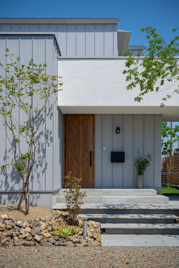 グランハウス 一級建築士事務所 【2000万円台/30坪台/間取り図】土間を庭代わりにして街中でのびのび。遊び心で、どこを見てもかっこよくの建築実例画像13