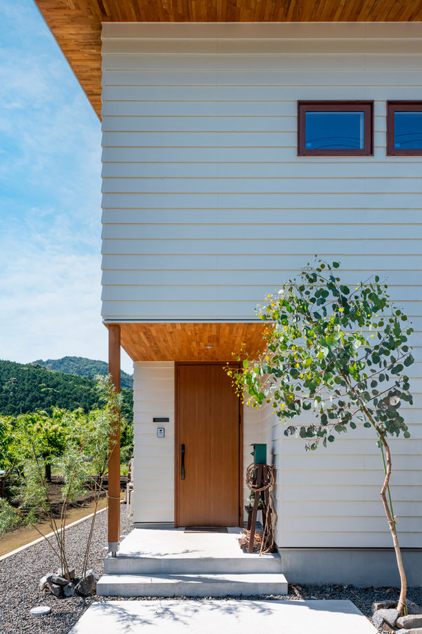 グランハウス 一級建築士事務所 【2000万円台/薪ストーブ/30坪台/3LDK/間取り図】2階の天井高に秘密有！ラフでかっこいいコテージの様な家の建築実例画像10