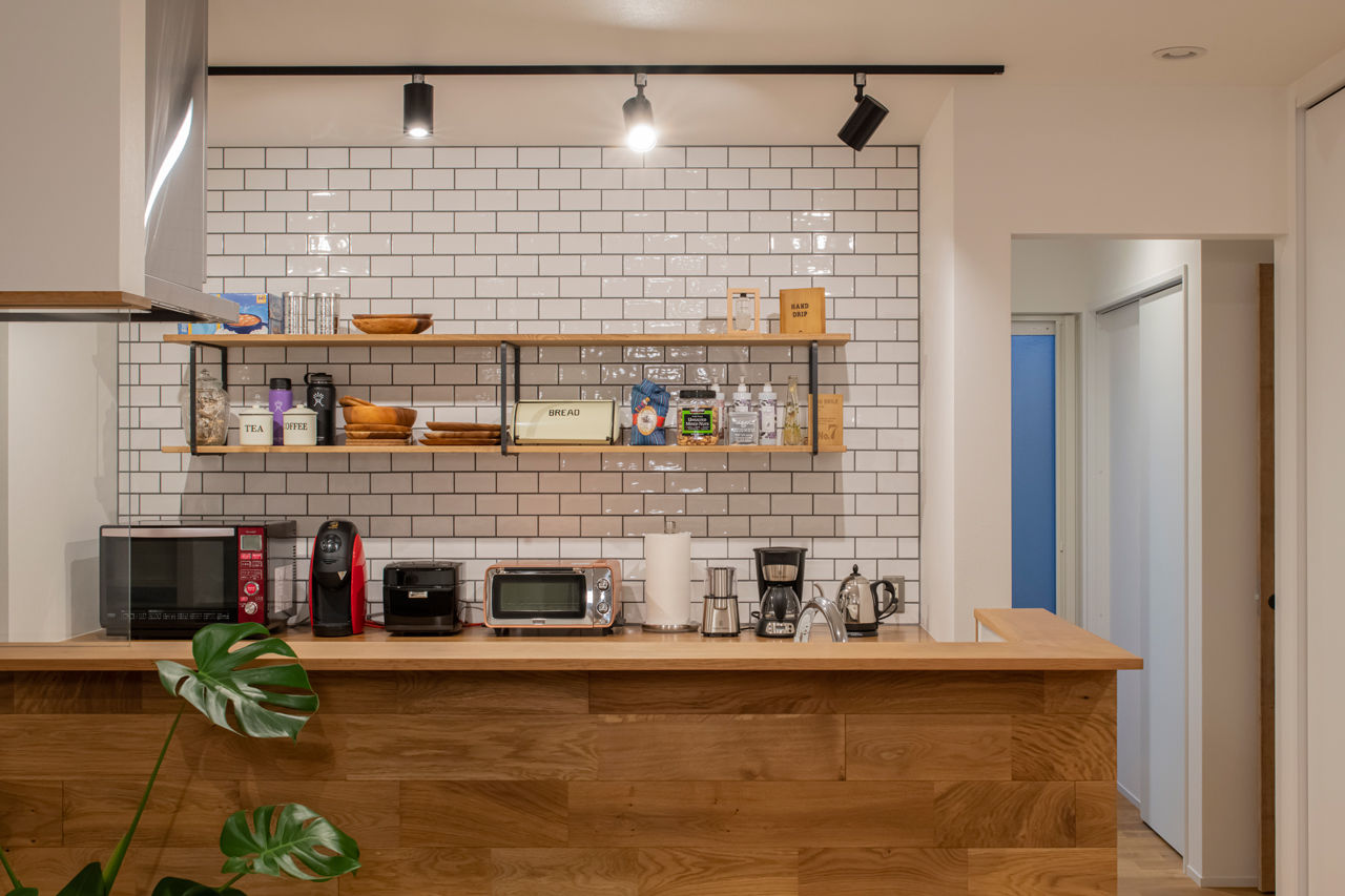 グランハウス 一級建築士事務所 【1000万円台/平屋/20坪台・コンパクト/2LDK/間取り図】愛猫が寛ぐナチュラル＆黒ガルバのかっこいい平屋の建築実例画像5