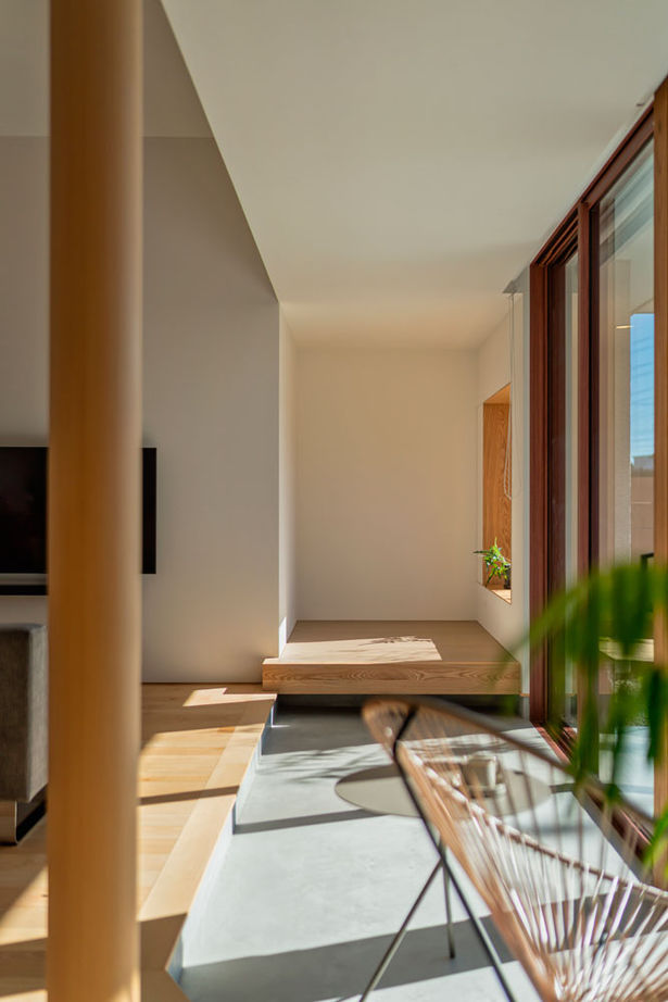 グランハウス 一級建築士事務所 【2000万円台/平屋/間取り図】北欧インテリアが映える和モダンな平屋。2棟を繋げたコの字で視線をそらすの建築実例画像5