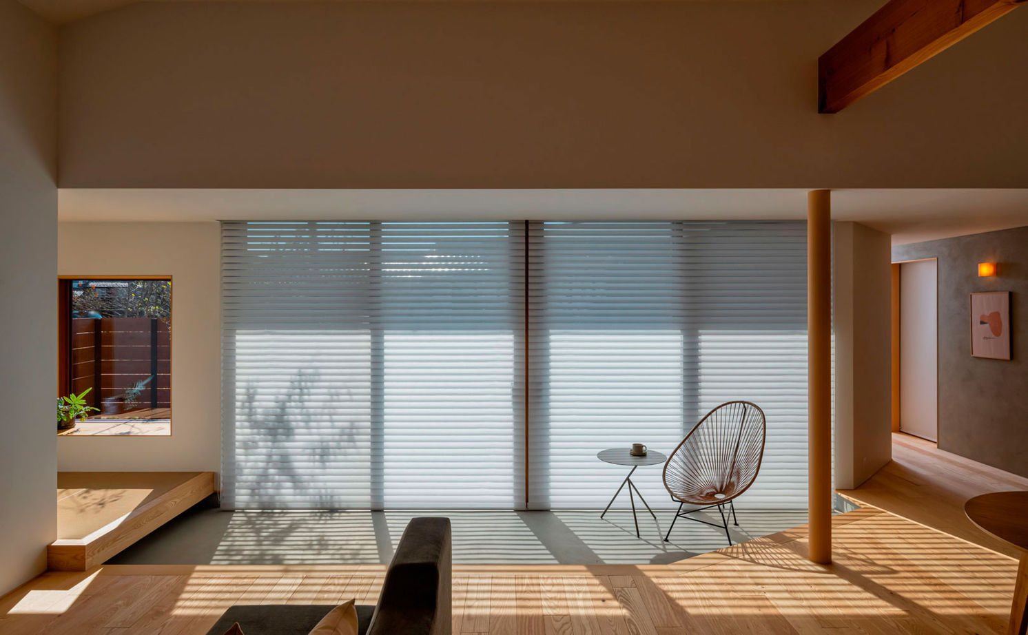 グランハウス 一級建築士事務所 【2000万円台/平屋/間取り図】北欧インテリアが映える和モダンな平屋。2棟を繋げたコの字で視線をそらすの建築実例画像6