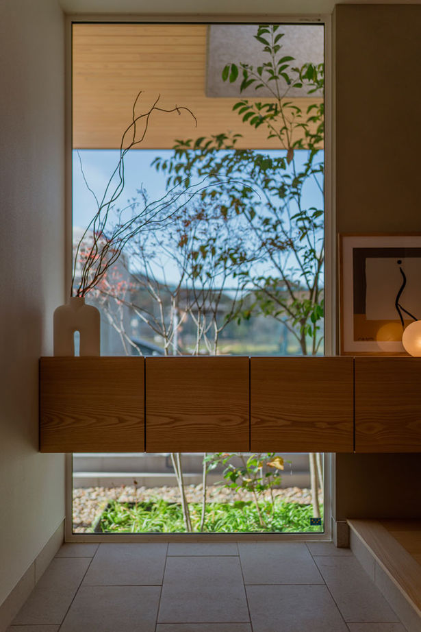 グランハウス 一級建築士事務所 【2000万円台/平屋/間取り図】北欧インテリアが映える和モダンな平屋。2棟を繋げたコの字で視線をそらすの建築実例画像8